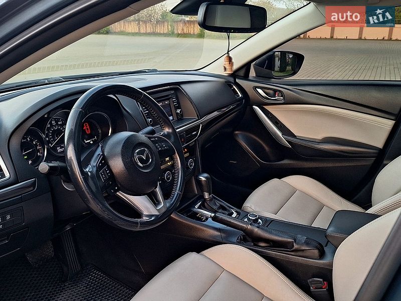 Седан Mazda 6 2014 в Одессе