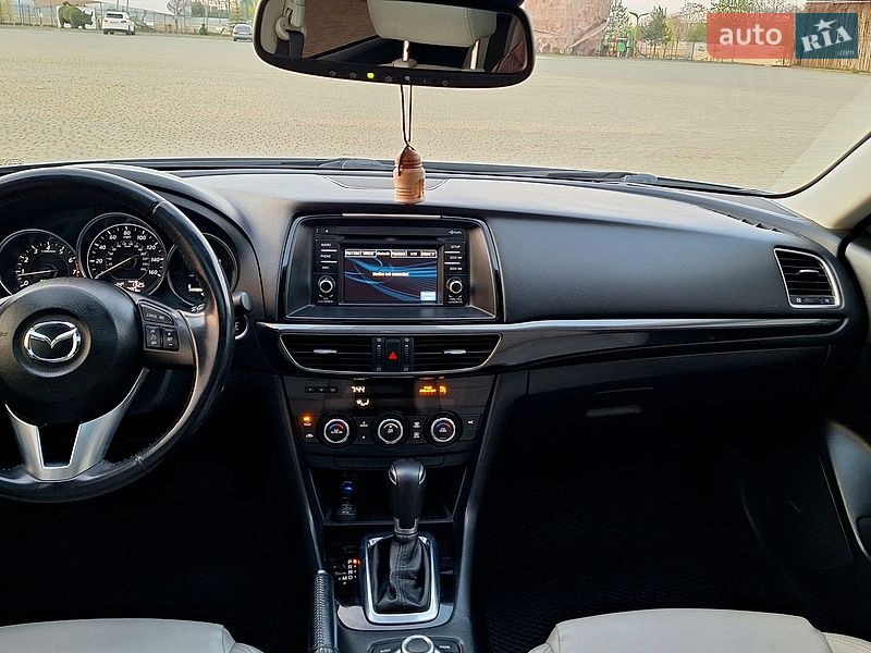 Седан Mazda 6 2014 в Одессе