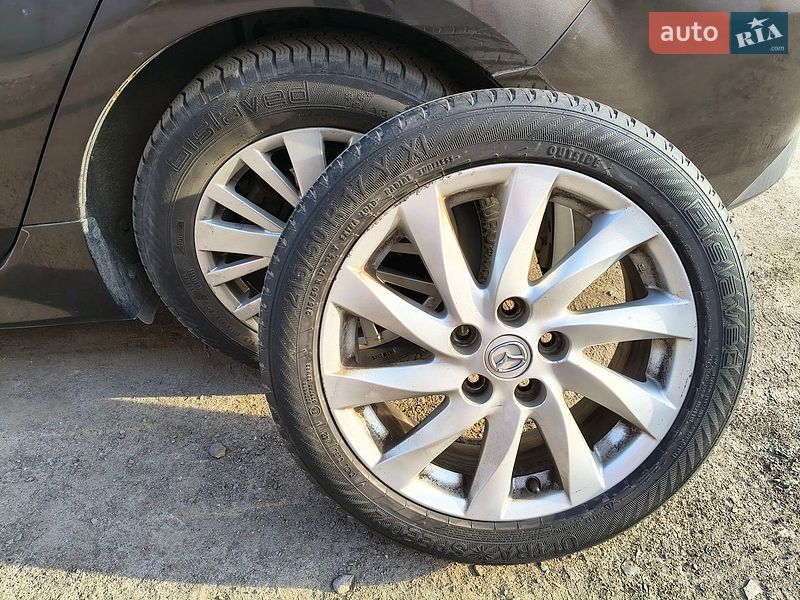 Седан Mazda 6 2011 в Львове