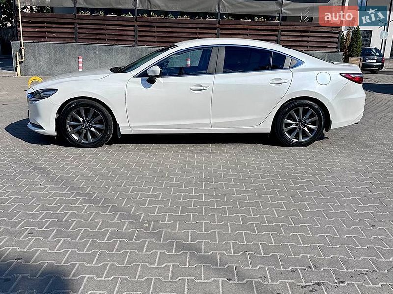 Седан Mazda 6 2019 в Киеве