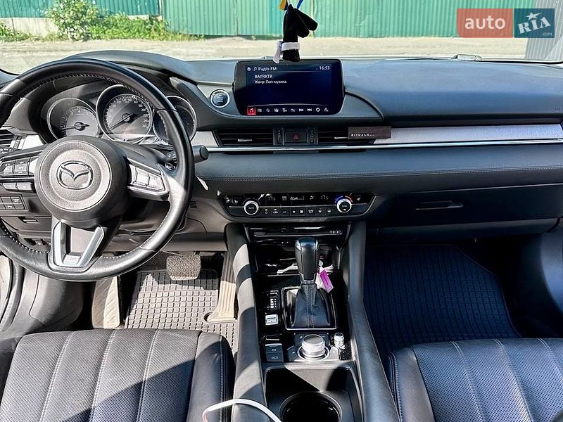 Седан Mazda 6 2019 в Киеве