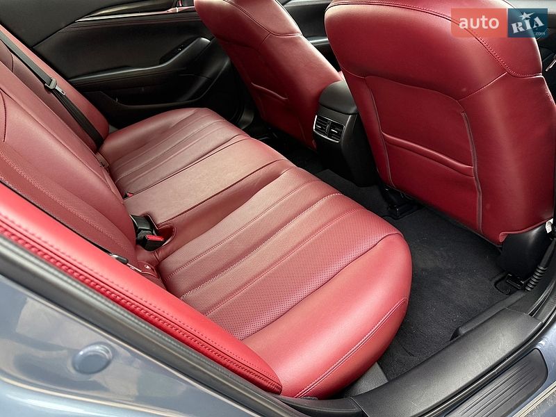 Седан Mazda 6 2020 в Киеве