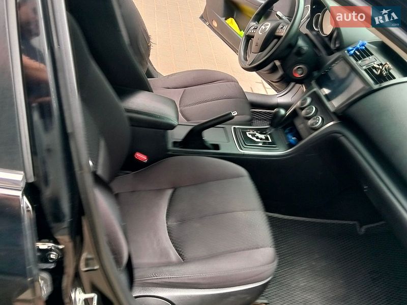Седан Mazda 6 2012 в Житомире