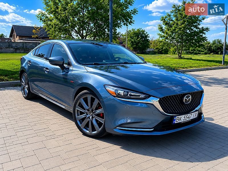 Седан Mazda 6 2018 в Ровно