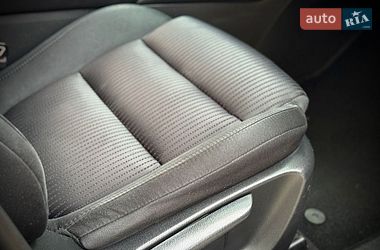 Седан Mazda 6 2016 в Ивано-Франковске