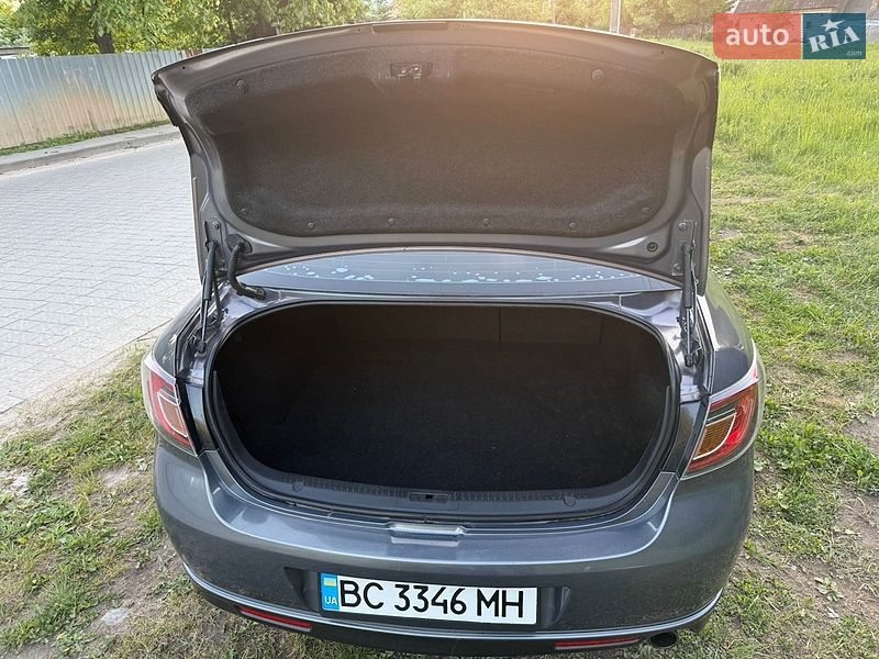 Седан Mazda 6 2009 в Львові