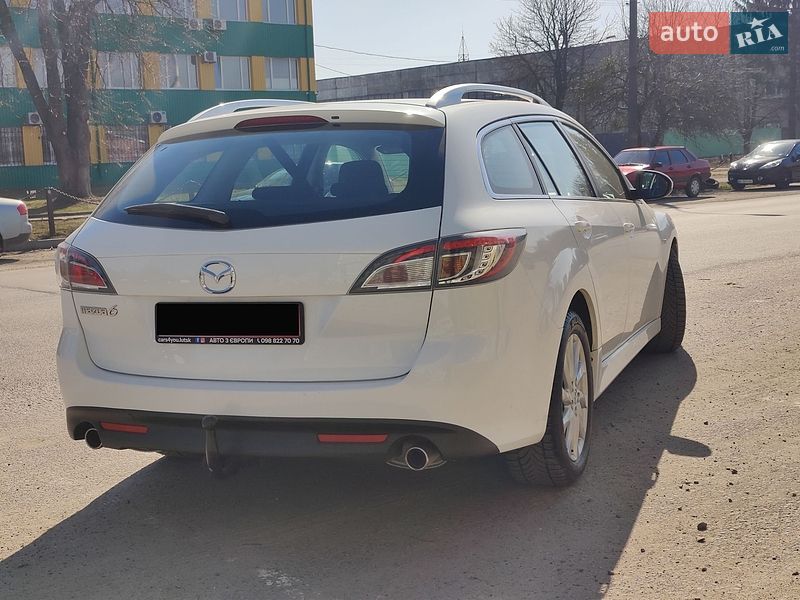 Универсал Mazda 6 2010 в Луцке