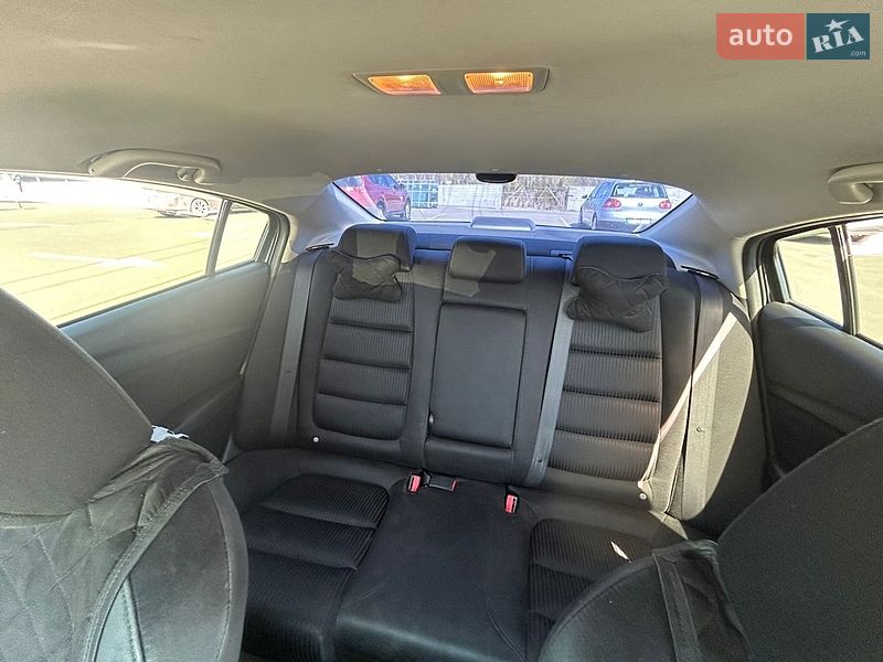 Седан Mazda 6 2012 в Ирпене