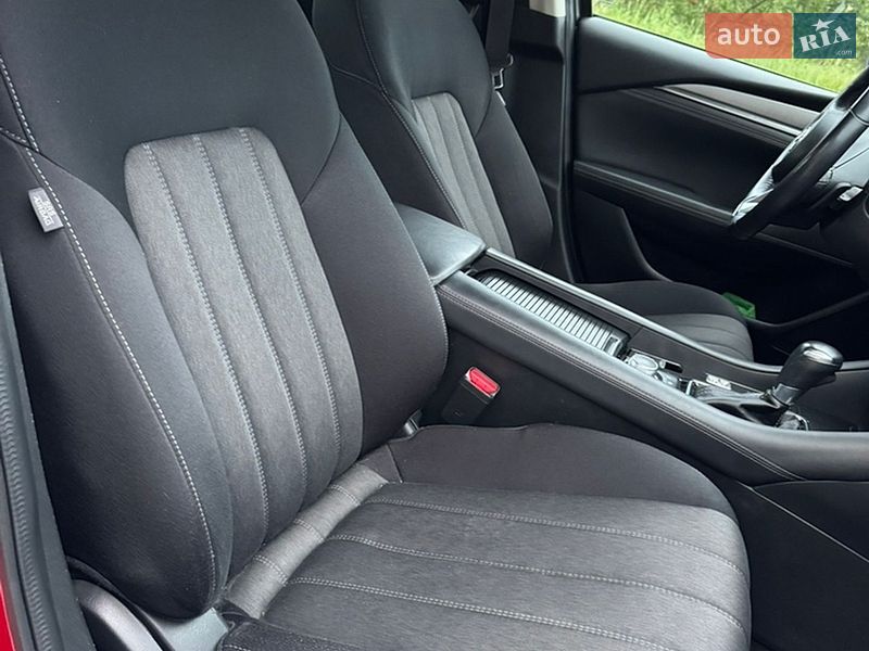 Седан Mazda 6 2018 в Киеве