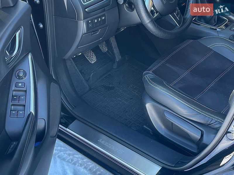 Седан Mazda 6 2014 в Киеве