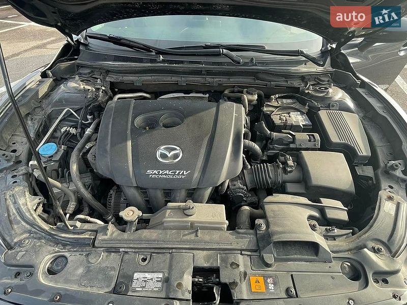 Седан Mazda 6 2015 в Львові