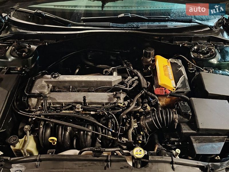 Седан Mazda 6 2002 в Боярке