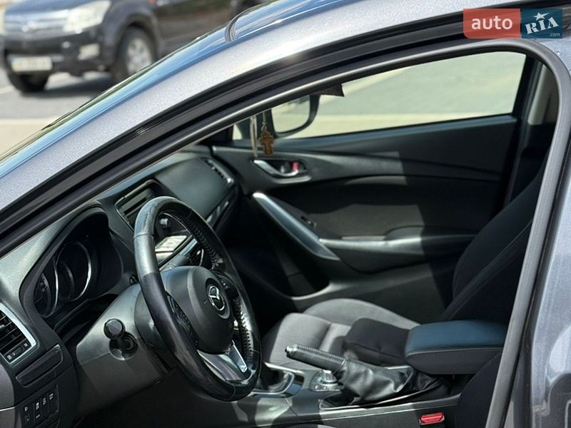 Седан Mazda 6 2013 в Сокале