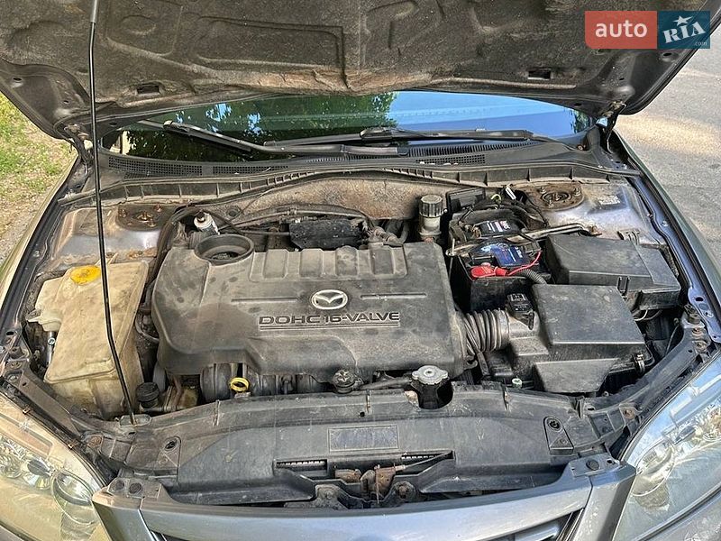 Седан Mazda 6 2004 в Киеве