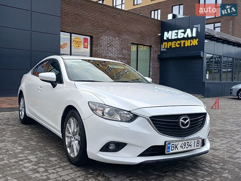 Седан Mazda 6 2013 в Нетешине