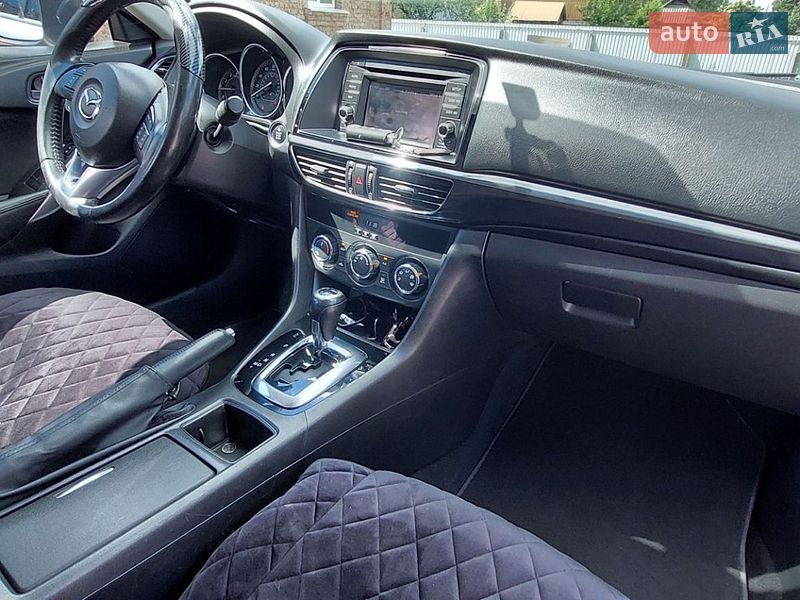 Седан Mazda 6 2013 в Вінниці
