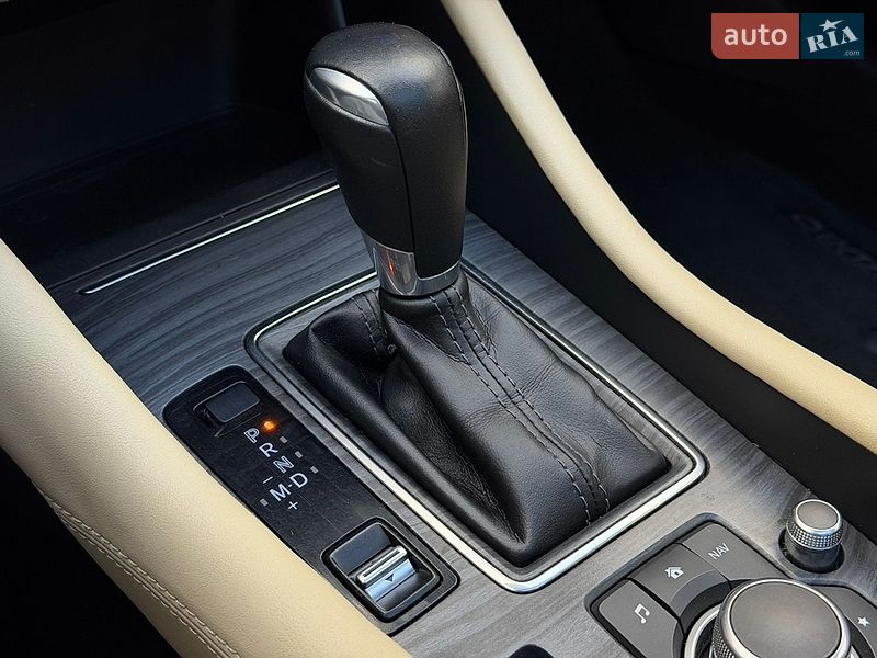 Седан Mazda 6 2018 в Киеве