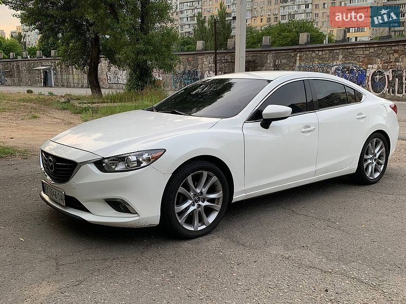 Седан Mazda 6 2014 в Дніпрі