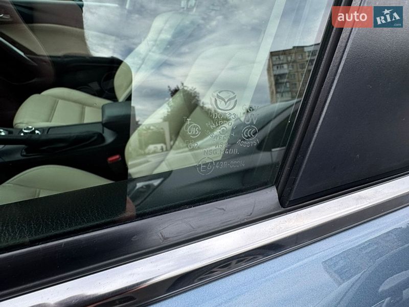Седан Mazda 6 2013 в Киеве