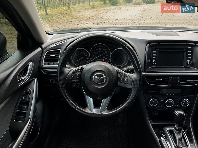 Седан Mazda 6 2014 в Ахтырке