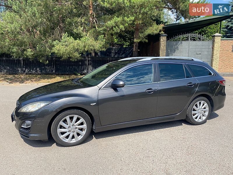 Универсал Mazda 6 2011 в Луцке