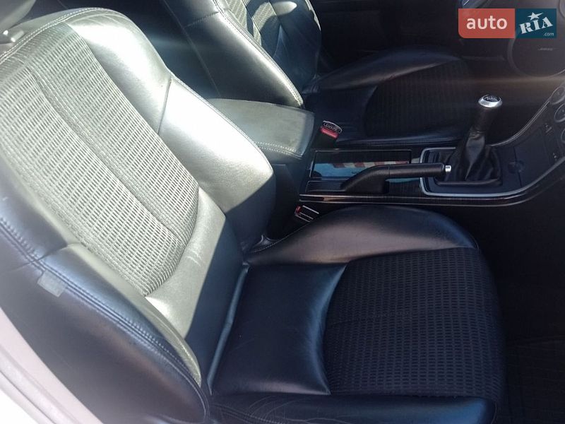 Седан Mazda 6 2008 в Днепре