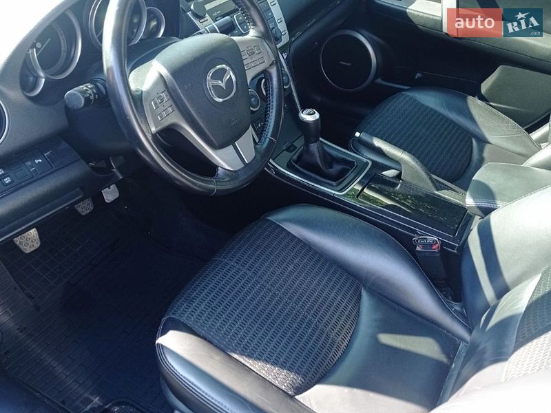 Седан Mazda 6 2008 в Днепре