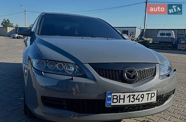 Седан Mazda 6 2005 в Авангарді Седан Mazda 6 2005 в Авангарді