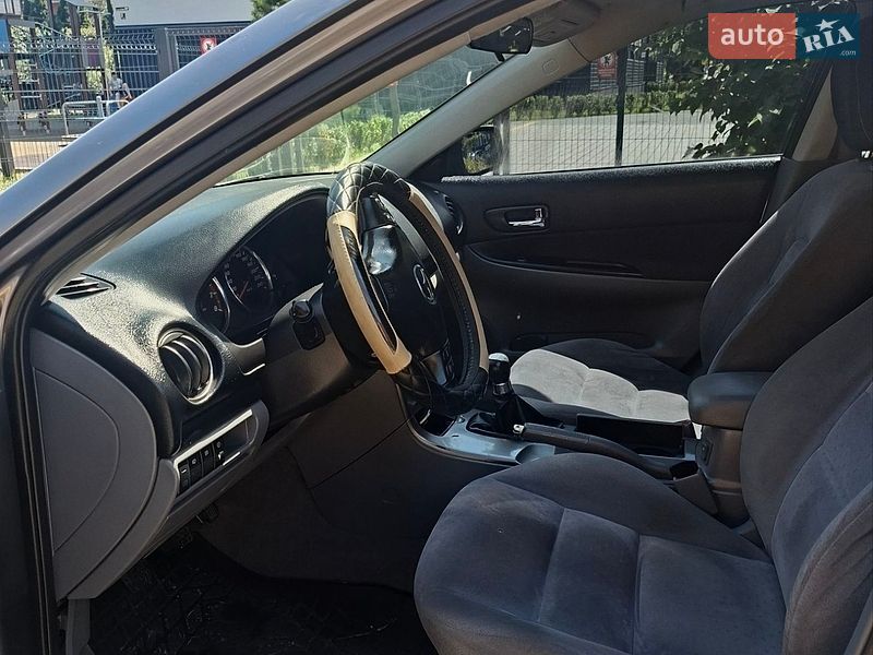 Седан Mazda 6 2003 в Ивано-Франковске