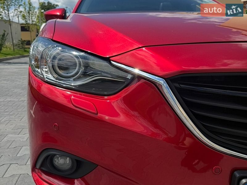 Седан Mazda 6 2013 в Софіївській Борщагівці