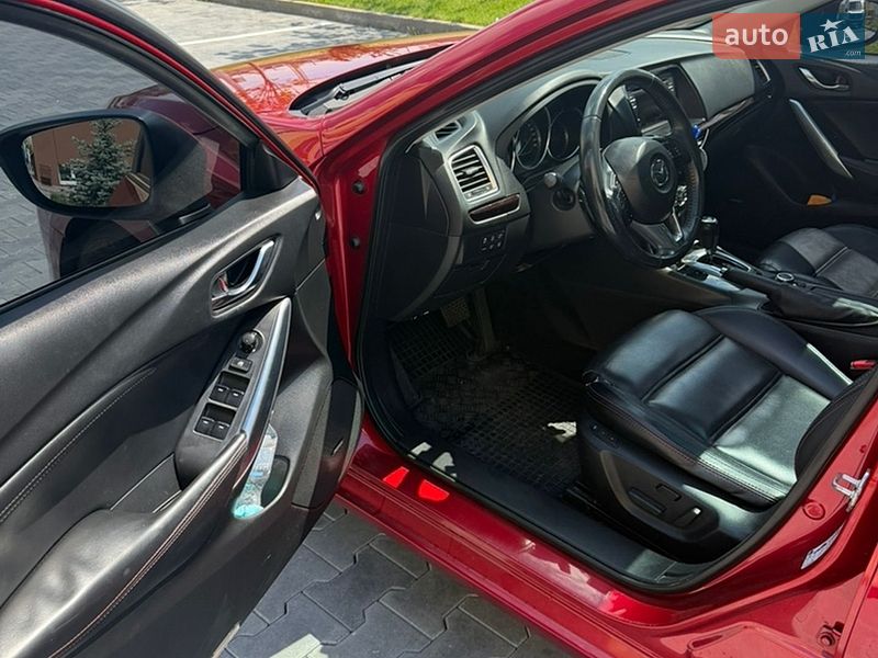 Седан Mazda 6 2013 в Софіївській Борщагівці