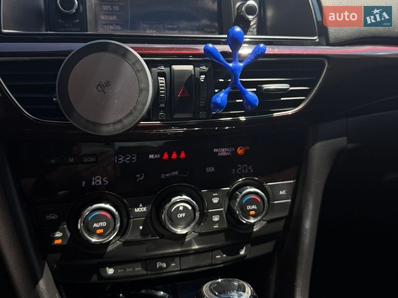 Седан Mazda 6 2013 в Софиевской Борщаговке
