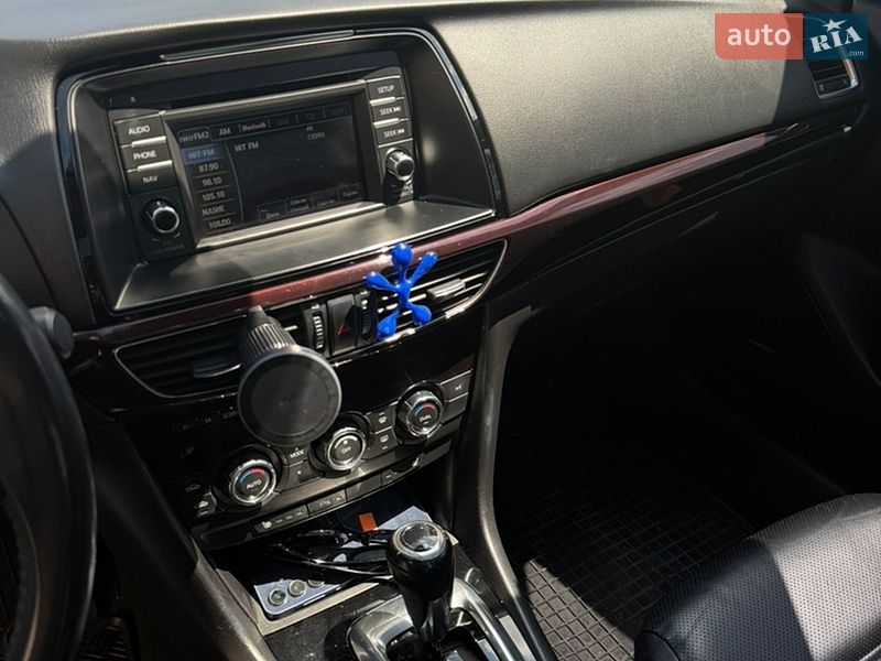 Седан Mazda 6 2013 в Софіївській Борщагівці