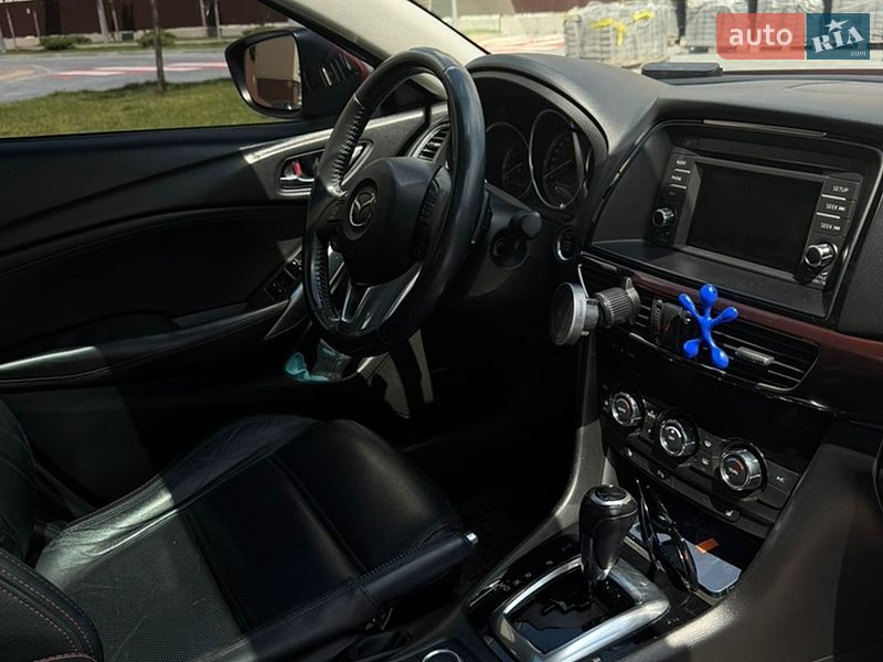 Седан Mazda 6 2013 в Софіївській Борщагівці