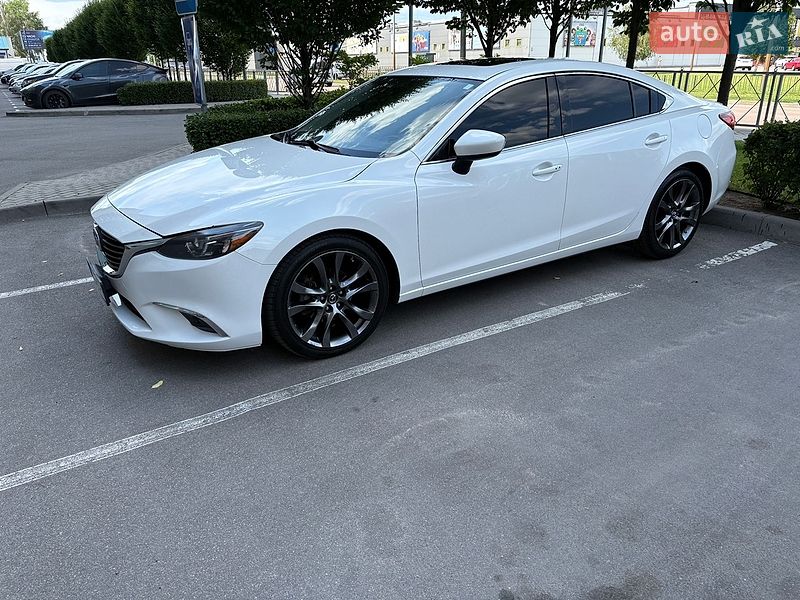 Седан Mazda 6 2015 в Киеве
