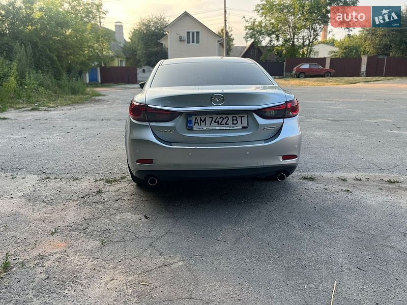 Седан Mazda 6 2016 в Житомире