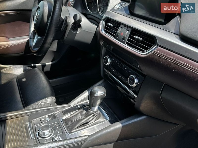 Седан Mazda 6 2015 в Харькове