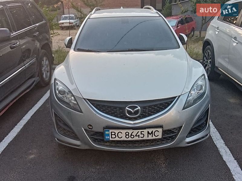 Универсал Mazda 6 2011 в Новояворовске