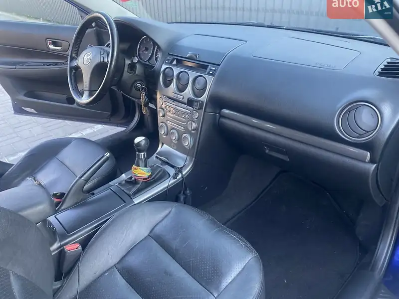 Mazda 6