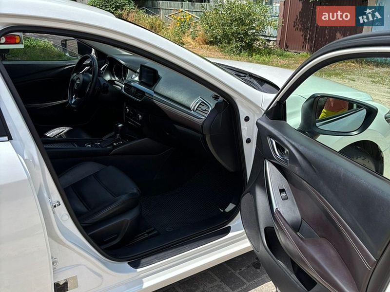Седан Mazda 6 2015 в Харькове