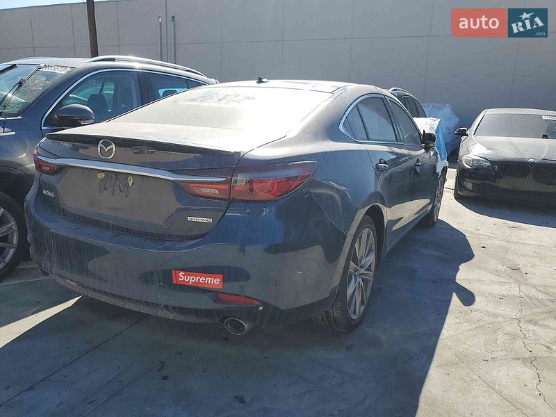 Седан Mazda 6 2019 в Киеве