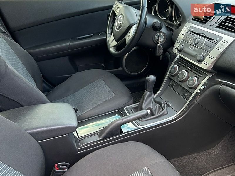 Седан Mazda 6 2007 в Вільногірську