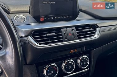 Седан Mazda 6 2016 в Житомирі