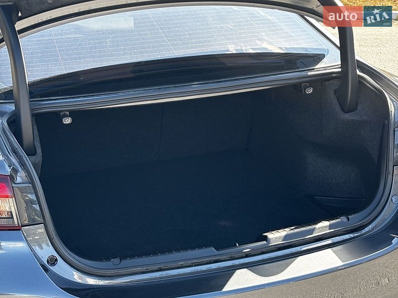 Седан Mazda 6 2016 в Белогородке