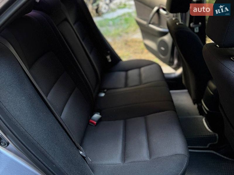 Седан Mazda 6 2007 в Запорожье