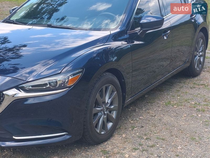 Седан Mazda 6 2019 в Каневе