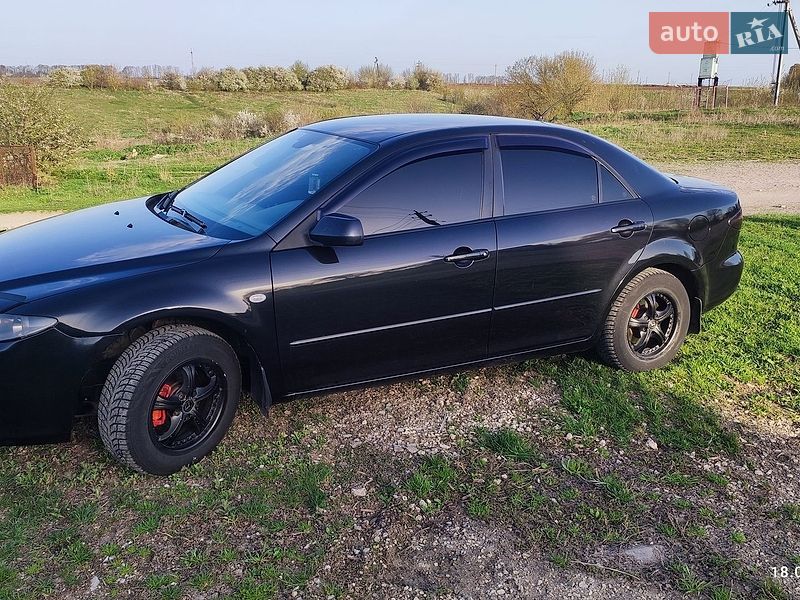 Седан Mazda 6 2006 в Волочиске