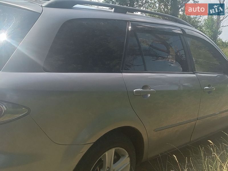 Універсал Mazda 6 2005 в Чернівцях