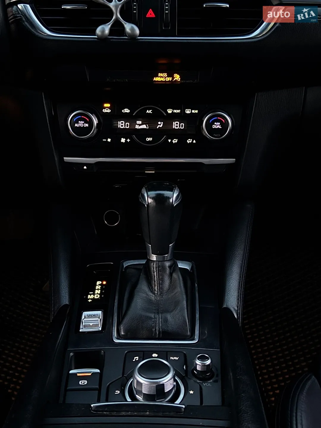 2016 Mazda 6 - мініатюра 28