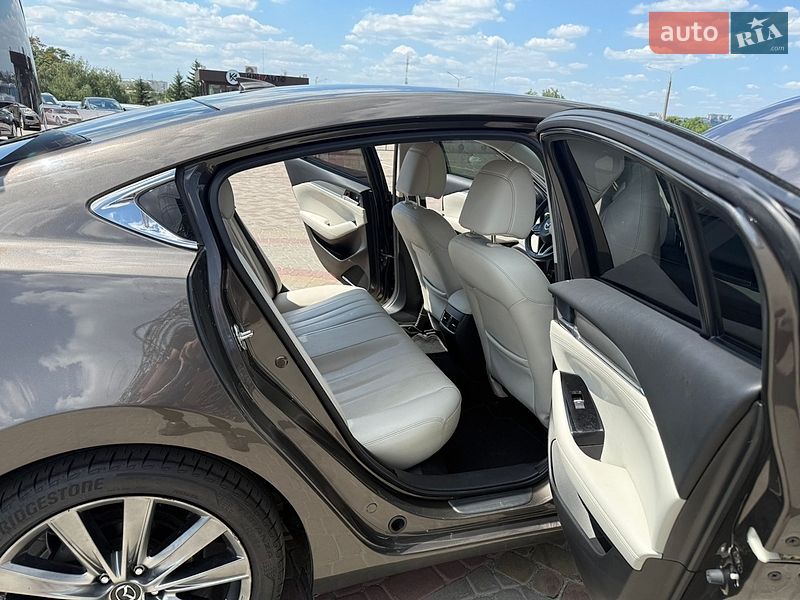 Седан Mazda 6 2018 в Харькове